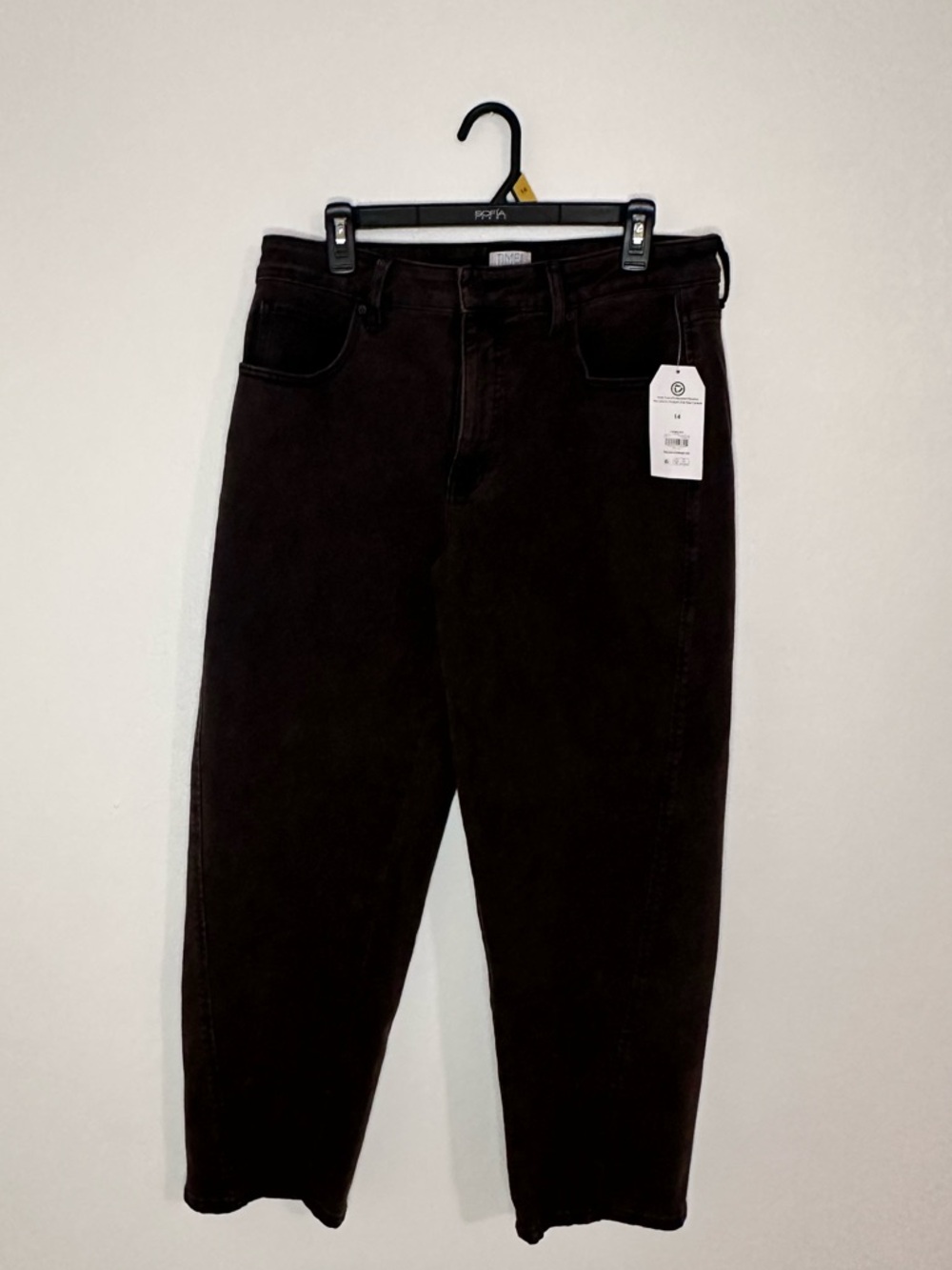 NWT Time and True Women’s High Rise Barrel Jeans Size 14. Inseam 26.5”